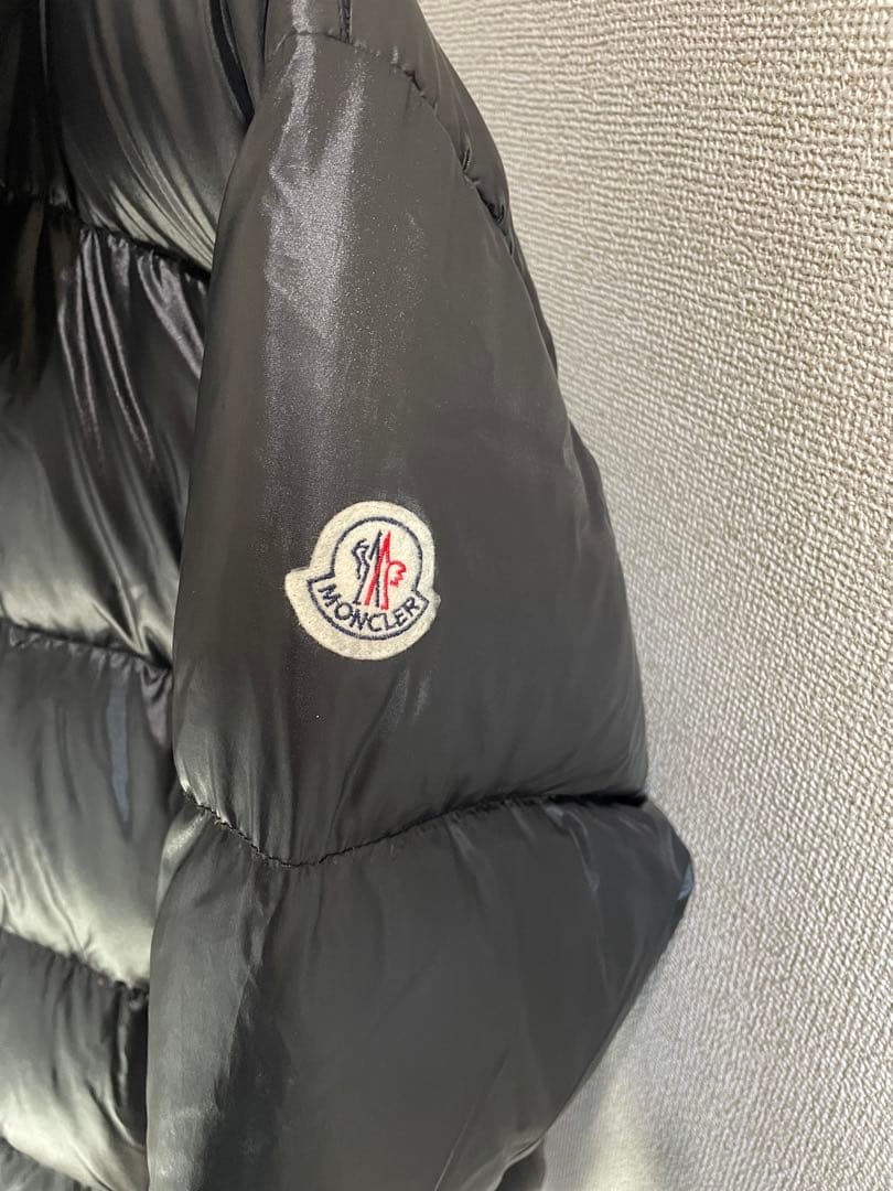 モンクレール ダウンジャケット 青タグ とにかく軽く温かい - メルカリ