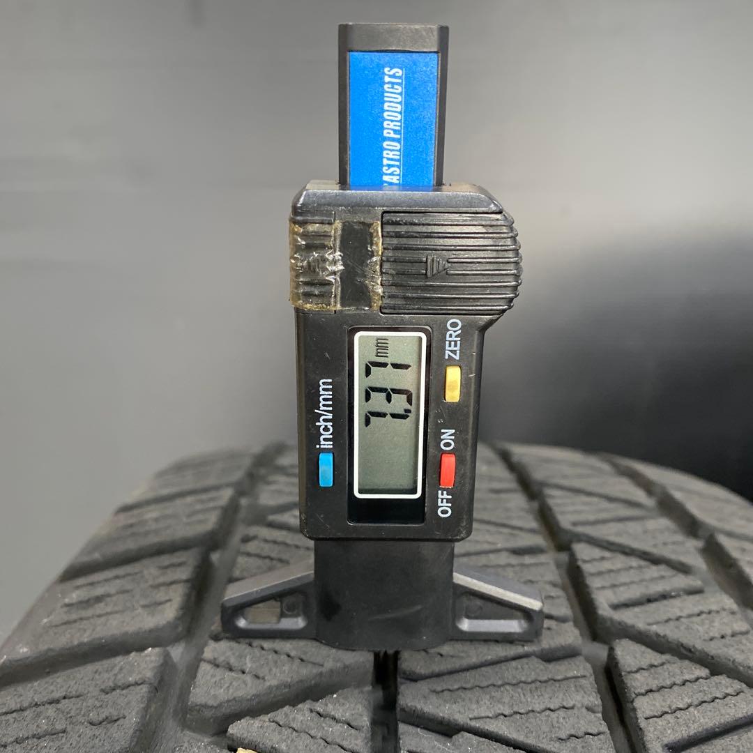 バリ溝‼️ブリヂストンブリザックスタッドレスセット225/60R18ハリアー