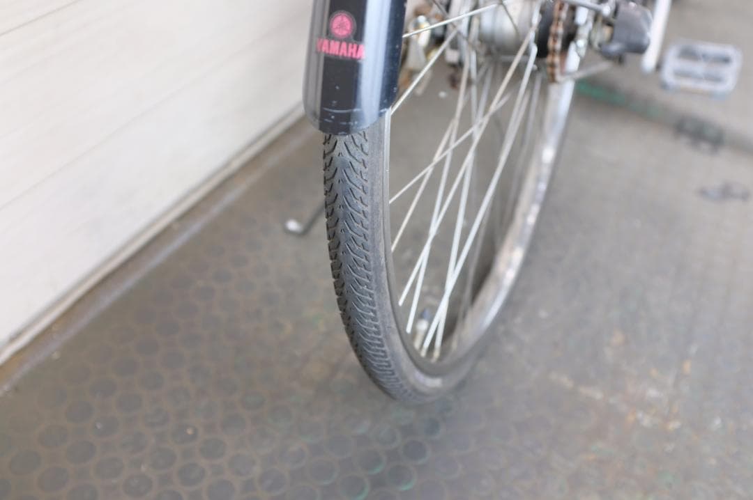 こ*ん様 ヤマハPAS　CITY　27インチ　3段　8.1Ah（4点灯）充電器あ
