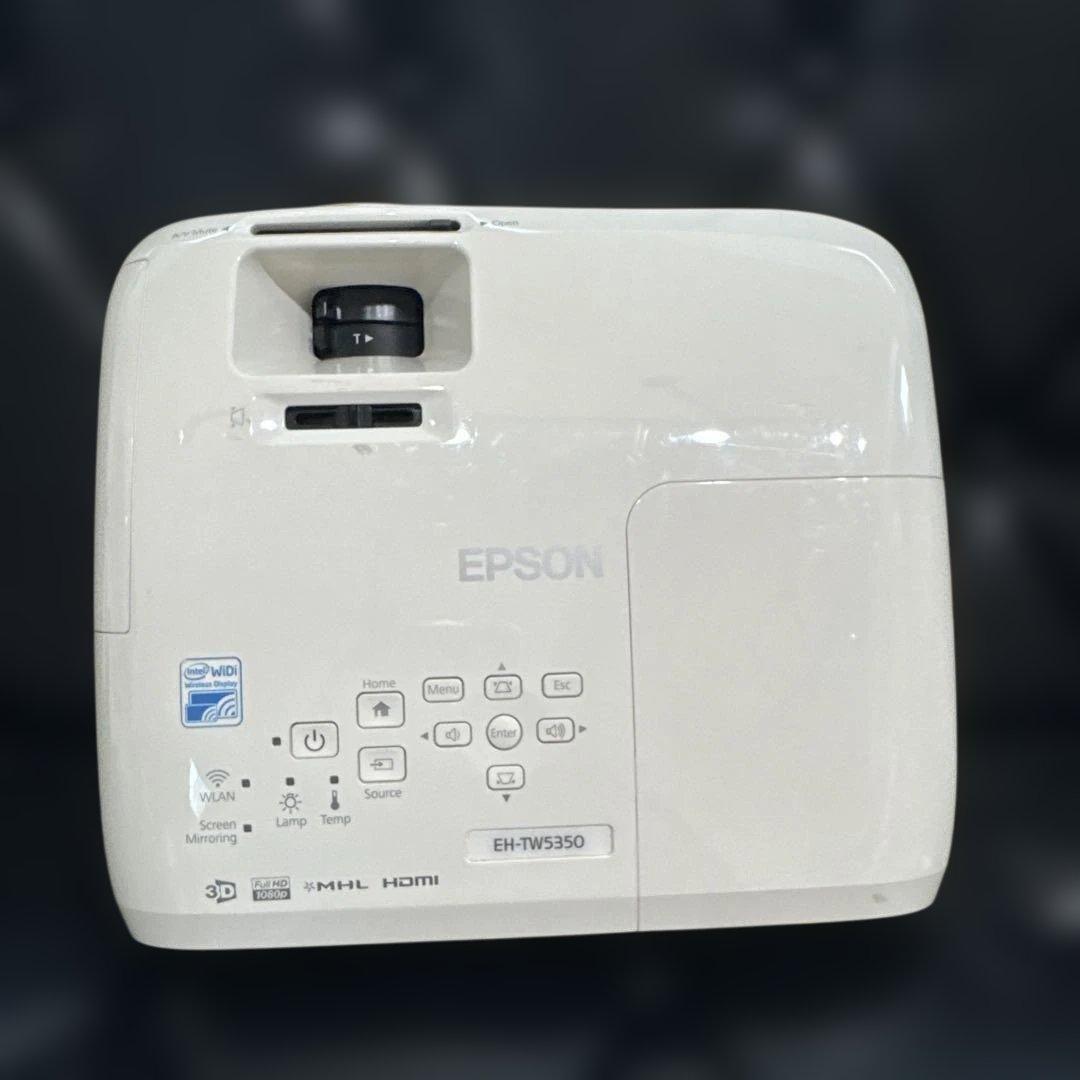 EPSON EH-TW5350 低使用132時間 極美品 / 純正ランプ - メルカリ
