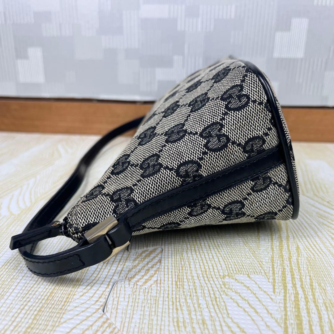 Gucci グッチ アクセサリーポーチ GG ハンドバッグ キャンバス - メルカリ