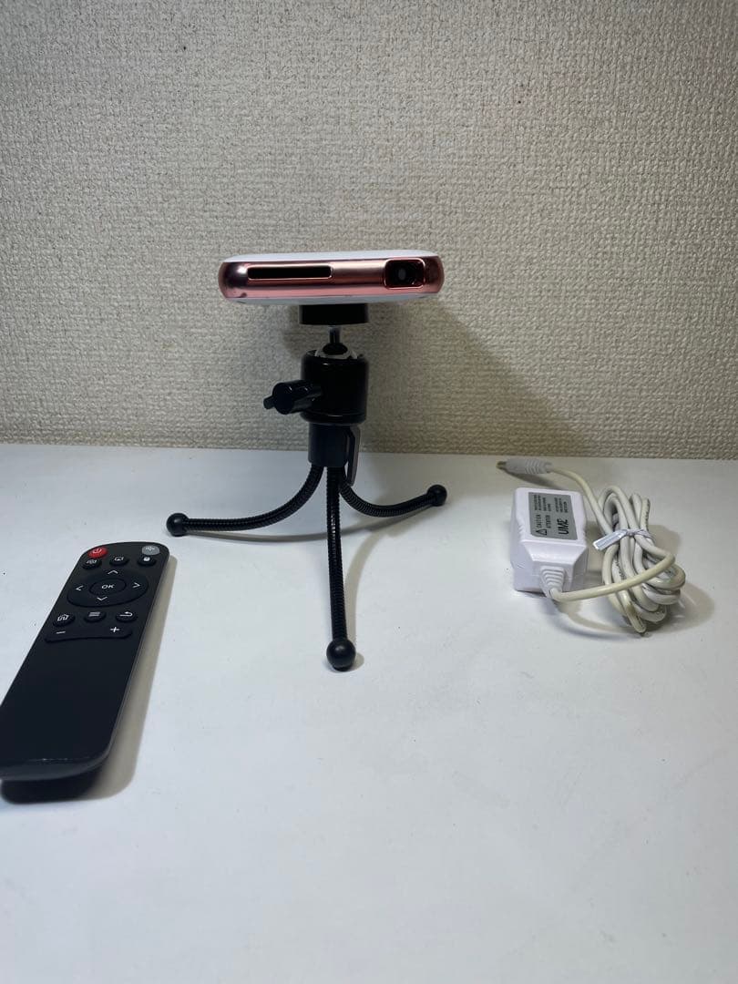 UENO-mono KABENI プロジェクター T89 カベーニ - メルカリ