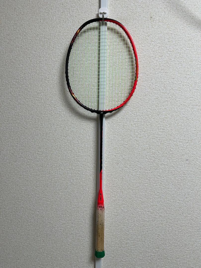 ヨネックスアストロクス77 赤色&黄色セット 2026年最新】アストロクス77 赤の人気アイテム - メルカリ