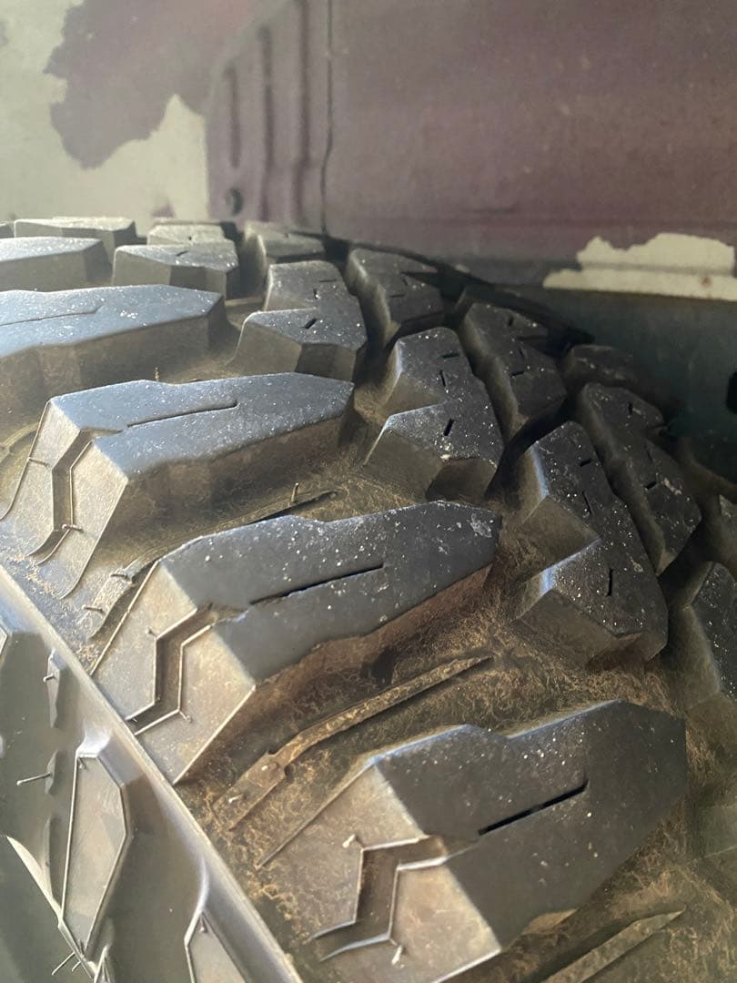 バリ山‼️ヨコハマ ジオランダー MT 33×12.50R15LT ホイールセット