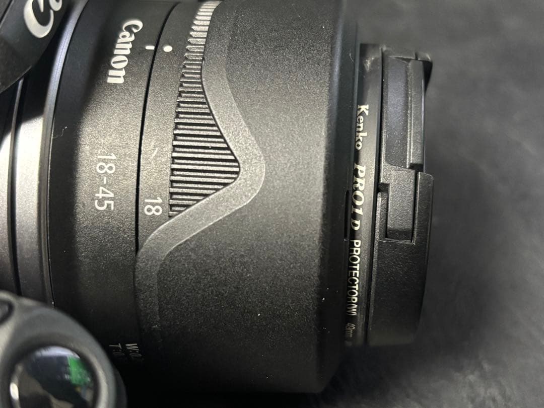 箱あり美品 Canon EOS R10 18-45mmレンズ NDフィルタ予備バッテリー