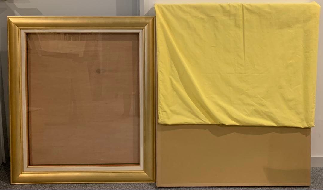 ゴールド油彩額縁　F20(72.7×60.6cm)