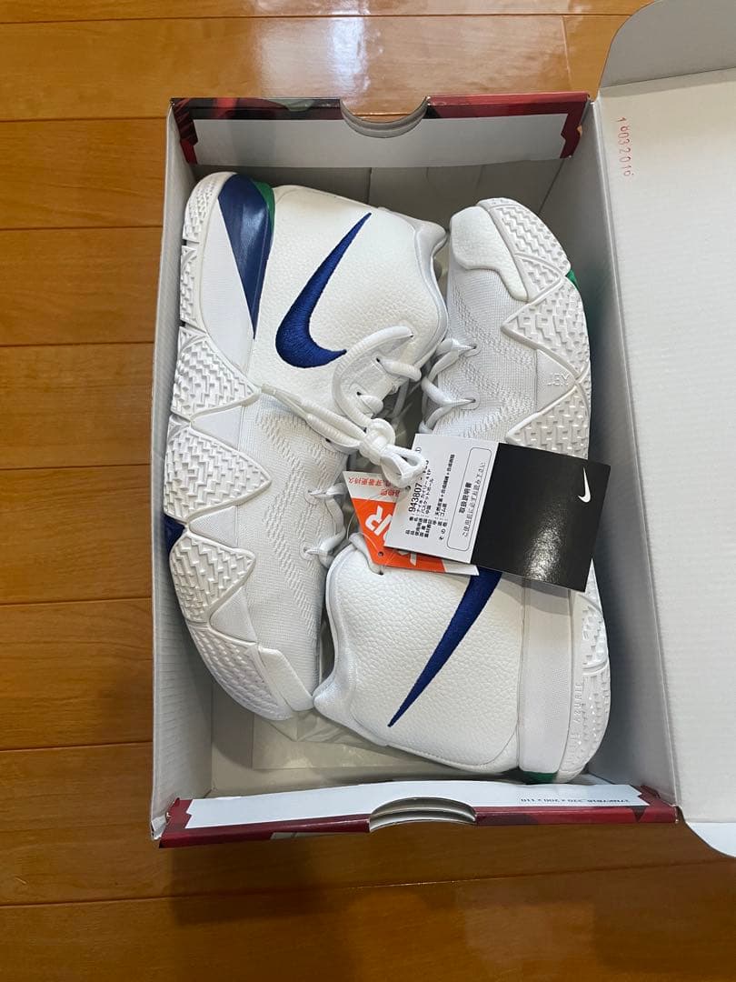 NIKE ナイキ　カイリー4 kyrie4 バッシュ　バスケ Amazon | [ナイキ] カイリー 4 KYRIE 4 TB Team Bank Collection black