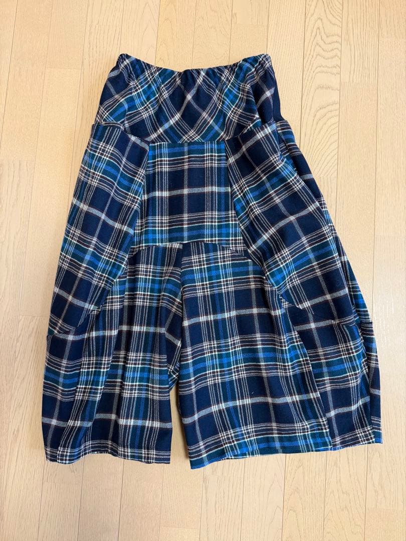 美品クレッシェントデュオ　ネイビー チェック柄 ガウチョパンツ 美品クレッシェントデュオ ネイビー チェック柄 ガウチョパンツ 美品