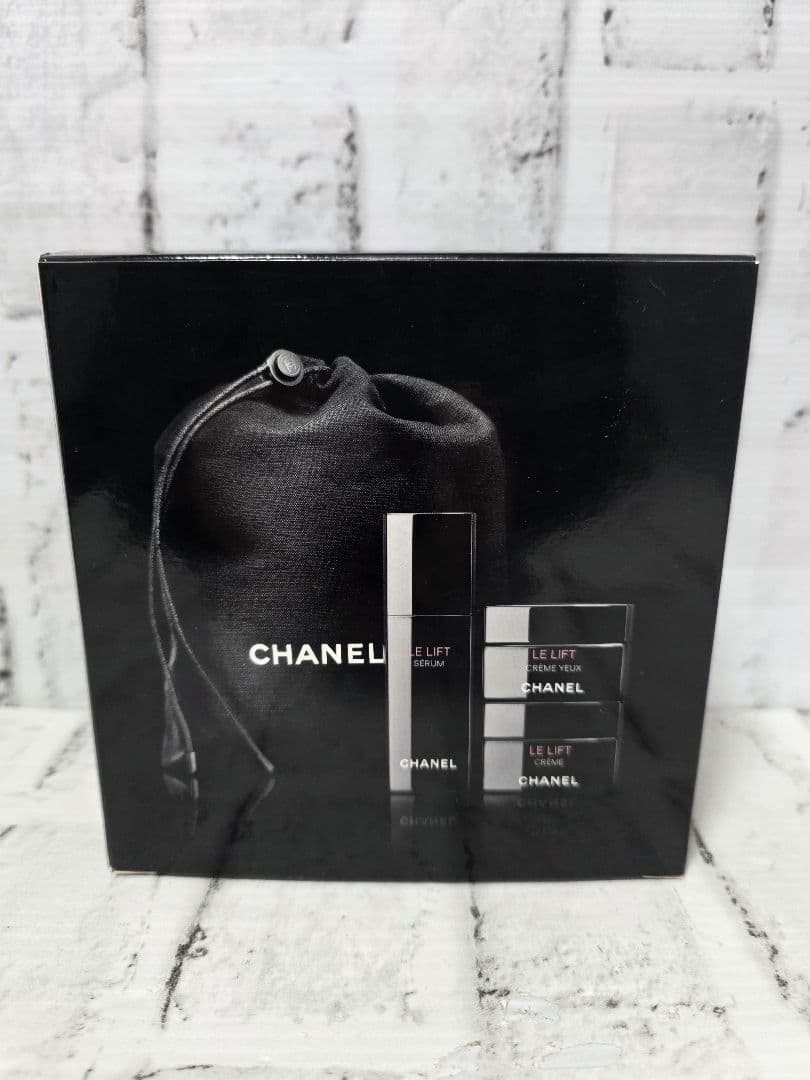 未使用 CHANEL シャネル LE LIFT 限定セット ル リフト シャネル ノベルティ ル リフト LE LIFT ブレスレット クローバー