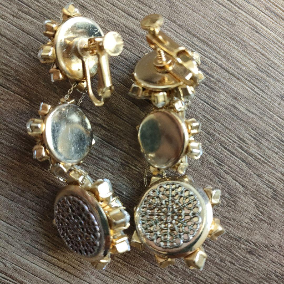 S*A様 Blooming DAISY イヤリング casaceleste - メルカリ