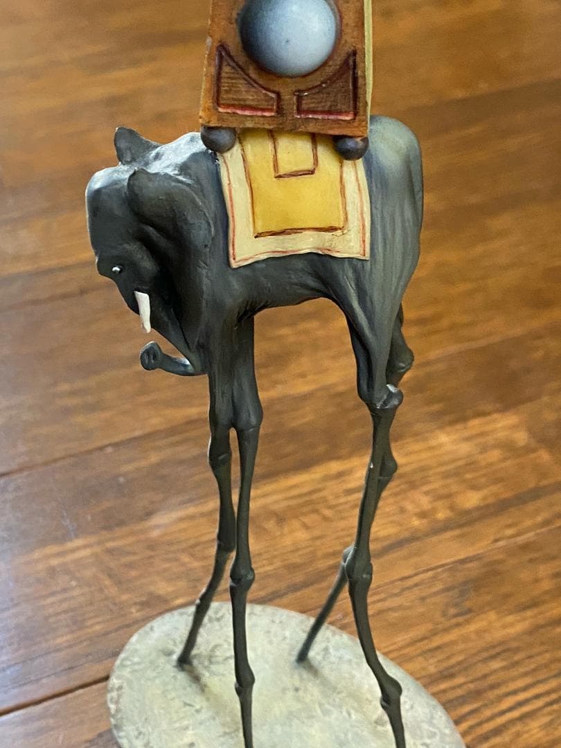 サルバドール・ダリ 宇宙象 フィギュア - メルカリ