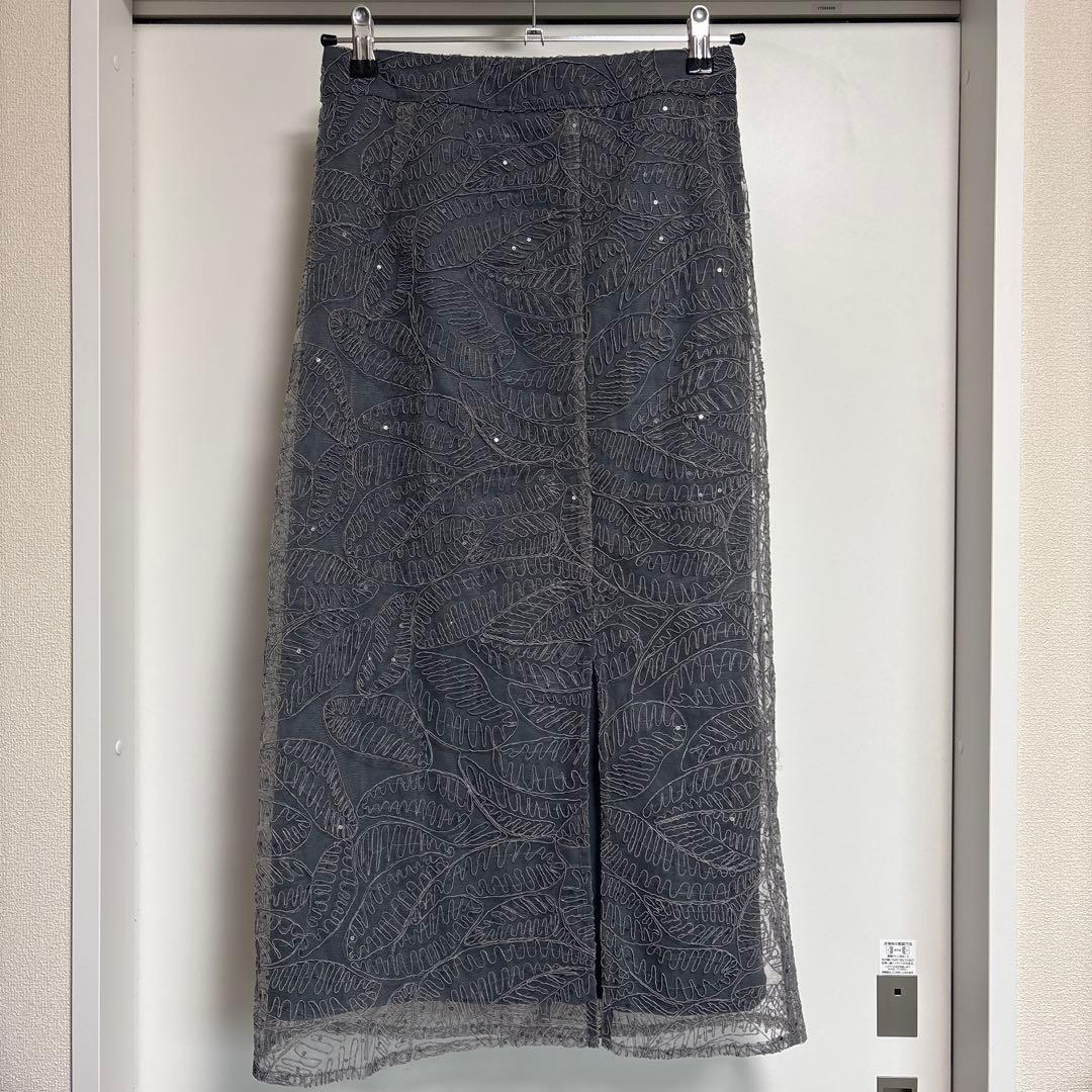 Leja スパンコール刺繍ビジューボタンフレアスリーブセットアップ