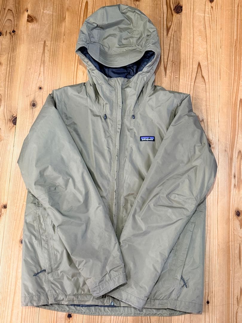 パタゴニア インサレーテッドトレントシェル ジャケットMサイズ パタゴニア(patagonia) メンズ インサレーテッド トレントシェル