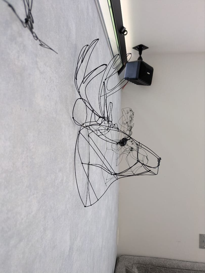 鹿のワイヤーアート wireart deer. シンボル的に鹿を表現した作品です。 🦌🦌🦌 僕はこんな