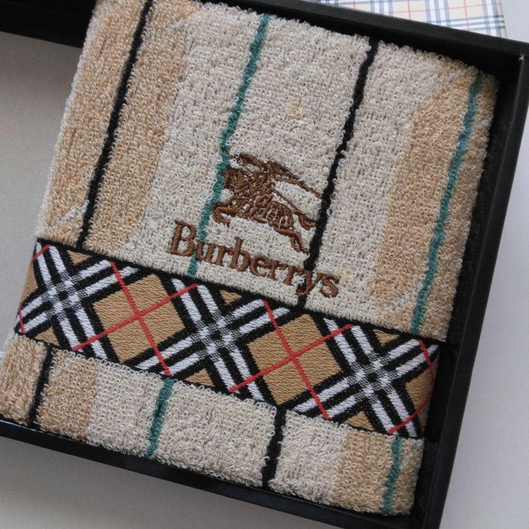 新品未使用 BURBERRY バーバリーフェイスタオル - メルカリ