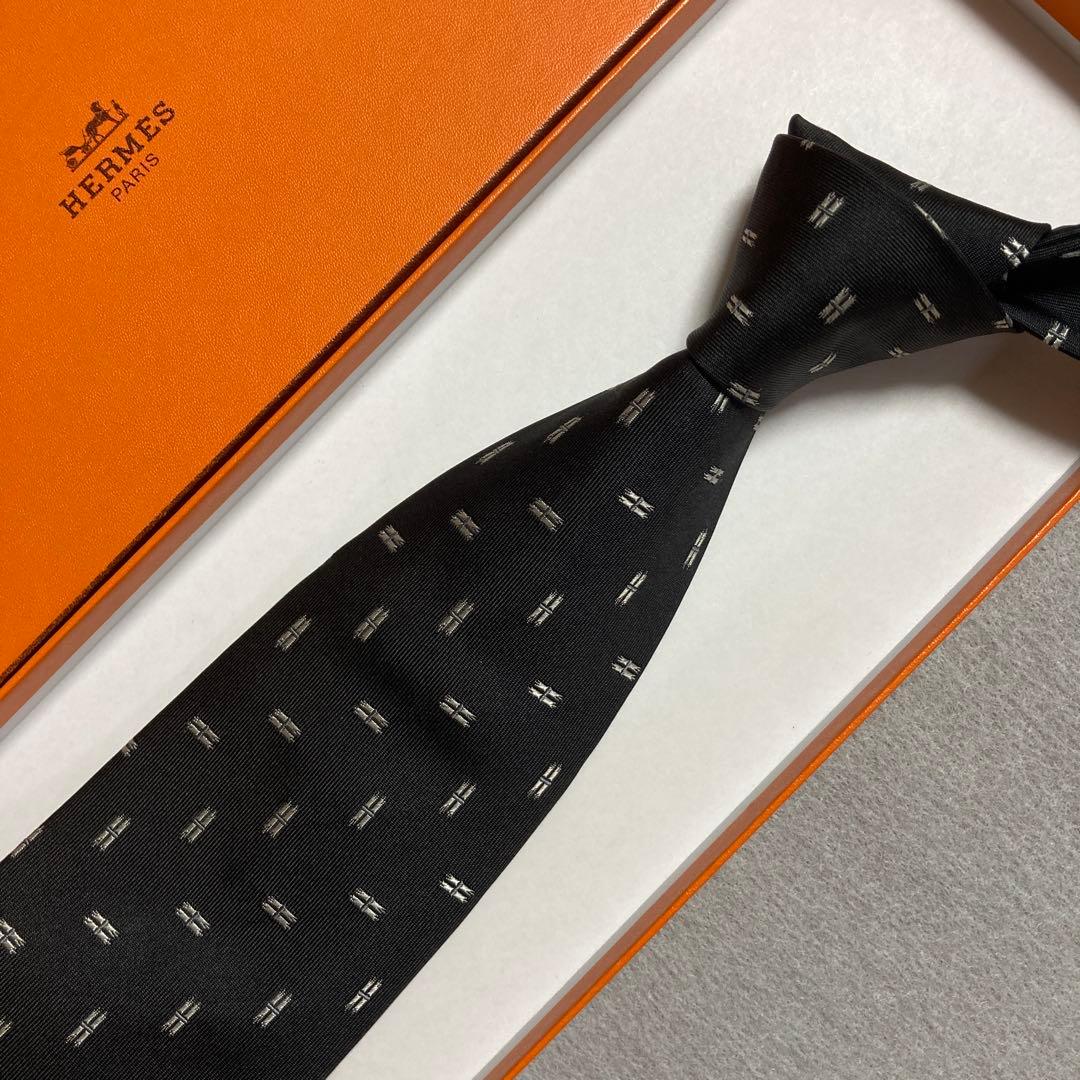 箱付　美品　エルメス　ネクタイ　黒　H柄　シルクジャガード 楽天市場】HERMES エルメス ネクタイ TIE メンズ フランス製 シルク H
