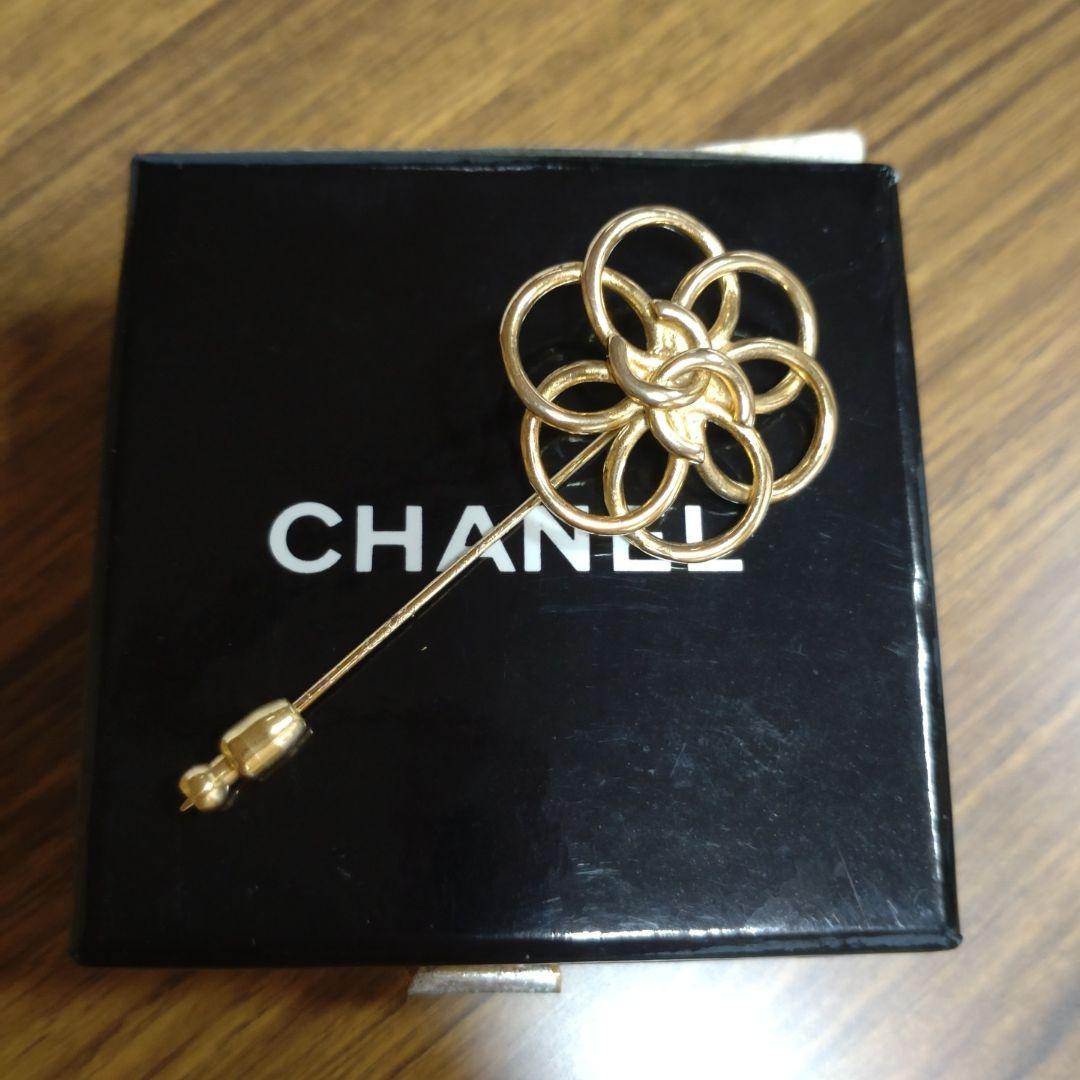 シャネル　ブローチ　ココマーク　ピン　フラワー　花　カメリア　ゴールド CHANEL (シャネル) ヴィンテージ カメリア フラワー ブローチ