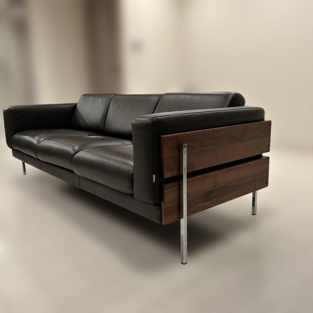 美品】ESSENZA イタリア製本革ソファ（3人掛け） - メルカリ