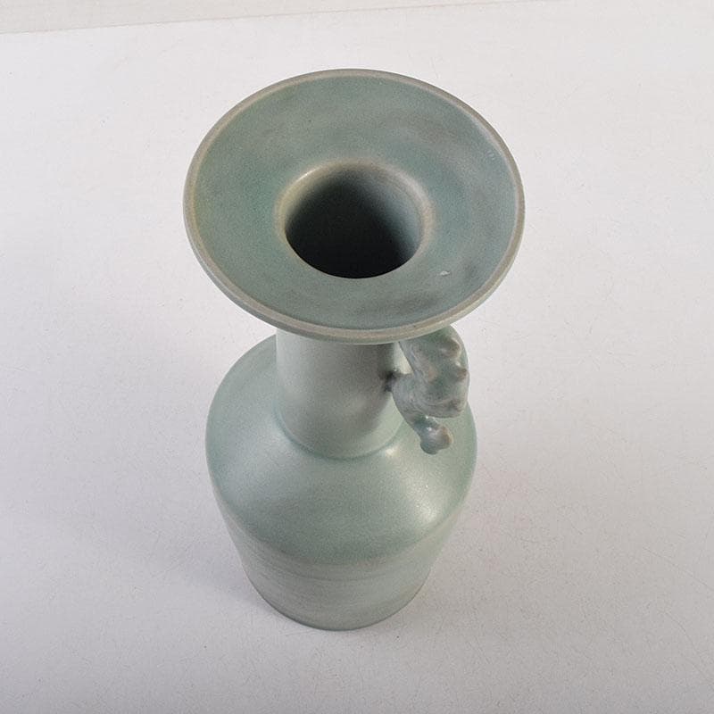 中国 龍泉窯 粉青釉 魚双耳瓶 花生 時代箱付 C 8294 - メルカリ