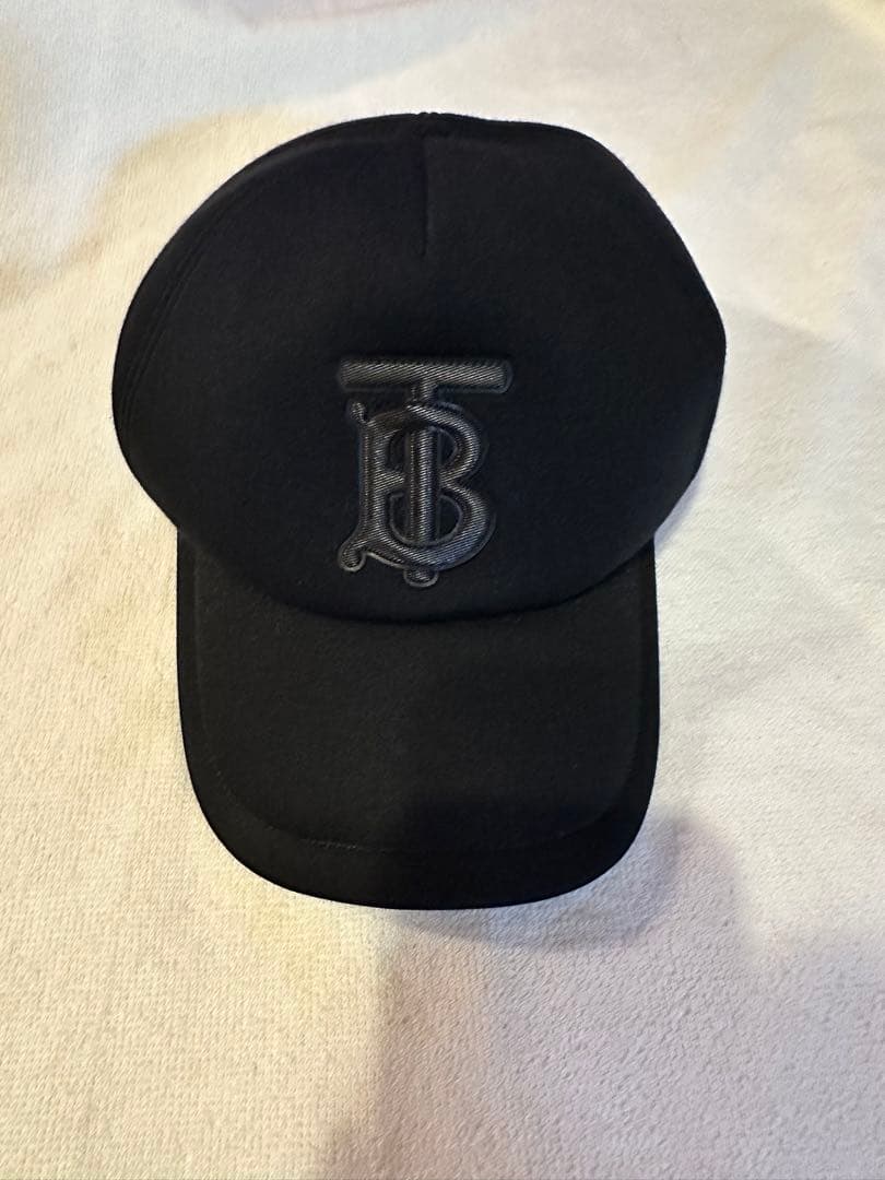 【美品】Burberry コットンTBロゴキャップ 楽天市場】【バーバリー】Burberry TBロゴ刺繍 裏地ノバチェック