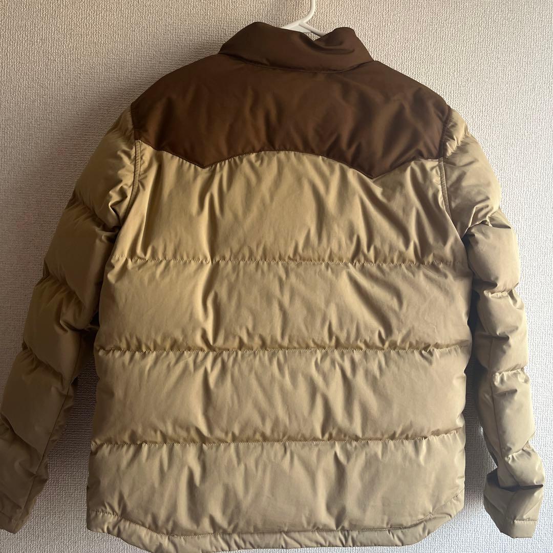patagonia ダウンジャケット ベージュ/ブラウン - メルカリ
