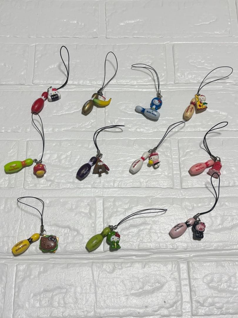最終値下げキャラクター ストラップ 11個セットラウンドワン×ハローキティ ハローキティ ストラップ3個セット ラウンドワンコラボ - メルカリ