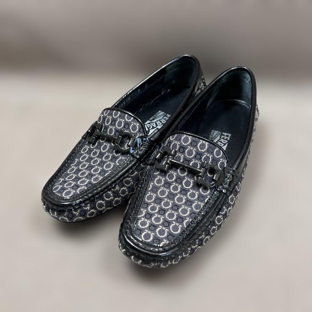 フェラガモ　ガンチーニ　ローファー ガンチーニ モカシン - メンズ | Ferragamo