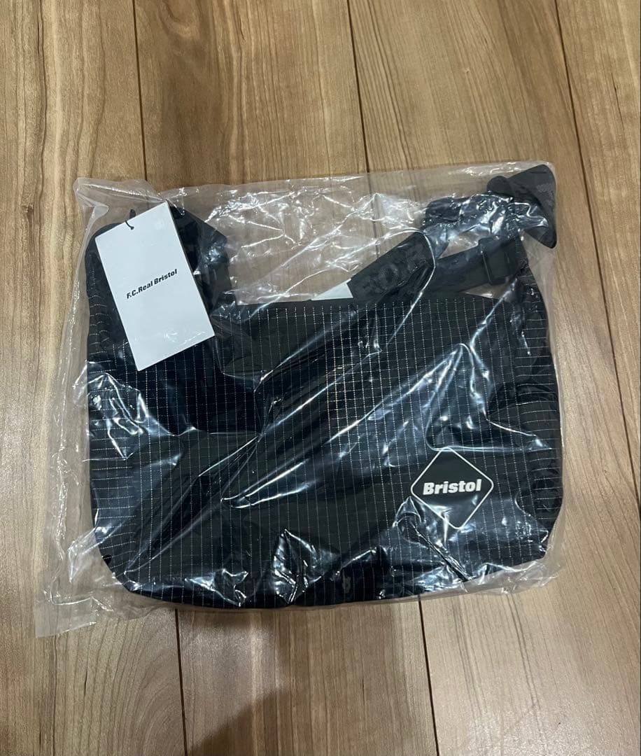 FCRB TOUR 2WAY SMALL SHOULDER BAG 25SS ら - メルカリ