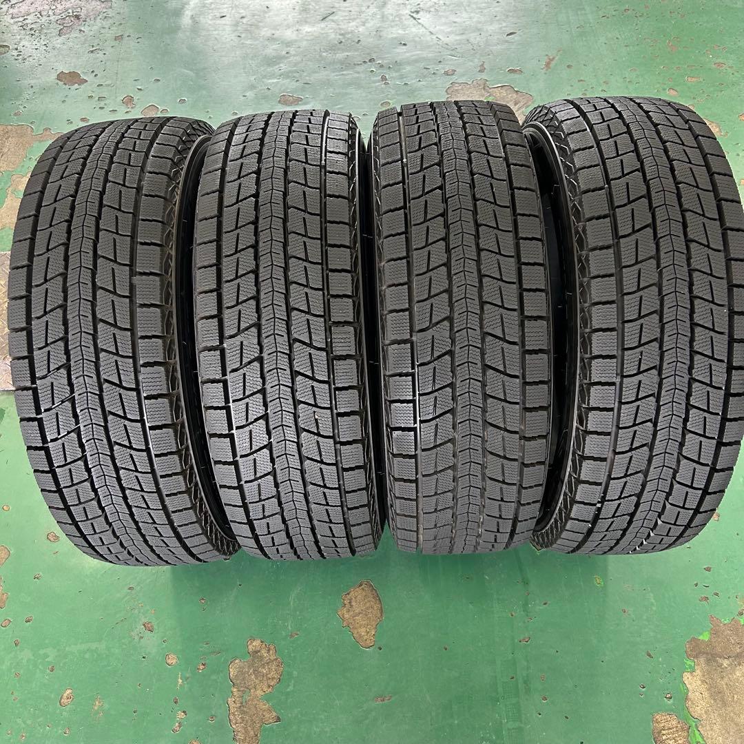中古スタッドレス225/60R17ダンロップ4本セット　新品同様24年製 中古スタッドレス225/60R17ダンロップ4本セット 新品同様24年製 中古