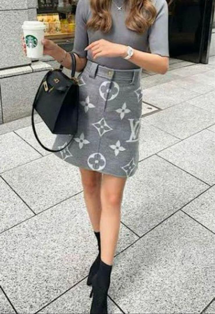 ルイヴィトン LOUIS VUITTON スカート レディース 36 - メルカリ