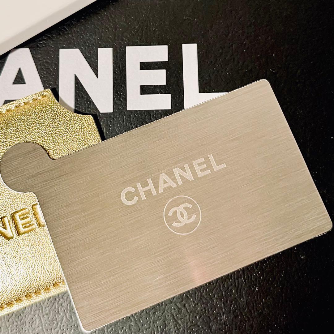 新品】CHANEL シルバーカードミラー ゴールドケース 箱付き