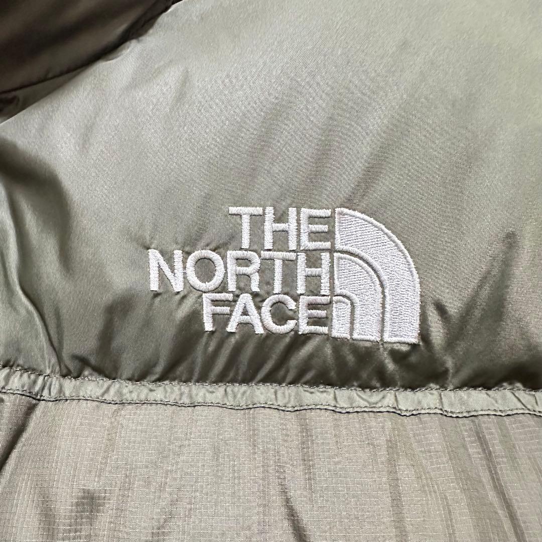 希少 ノースフェイス ヌプシ センターロゴ カーキ700フィル ダウン