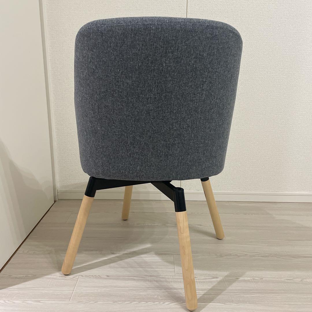 ikea JANOLOF ヤンオロフ 回転ダイニングチェア ライトグレー - メルカリ