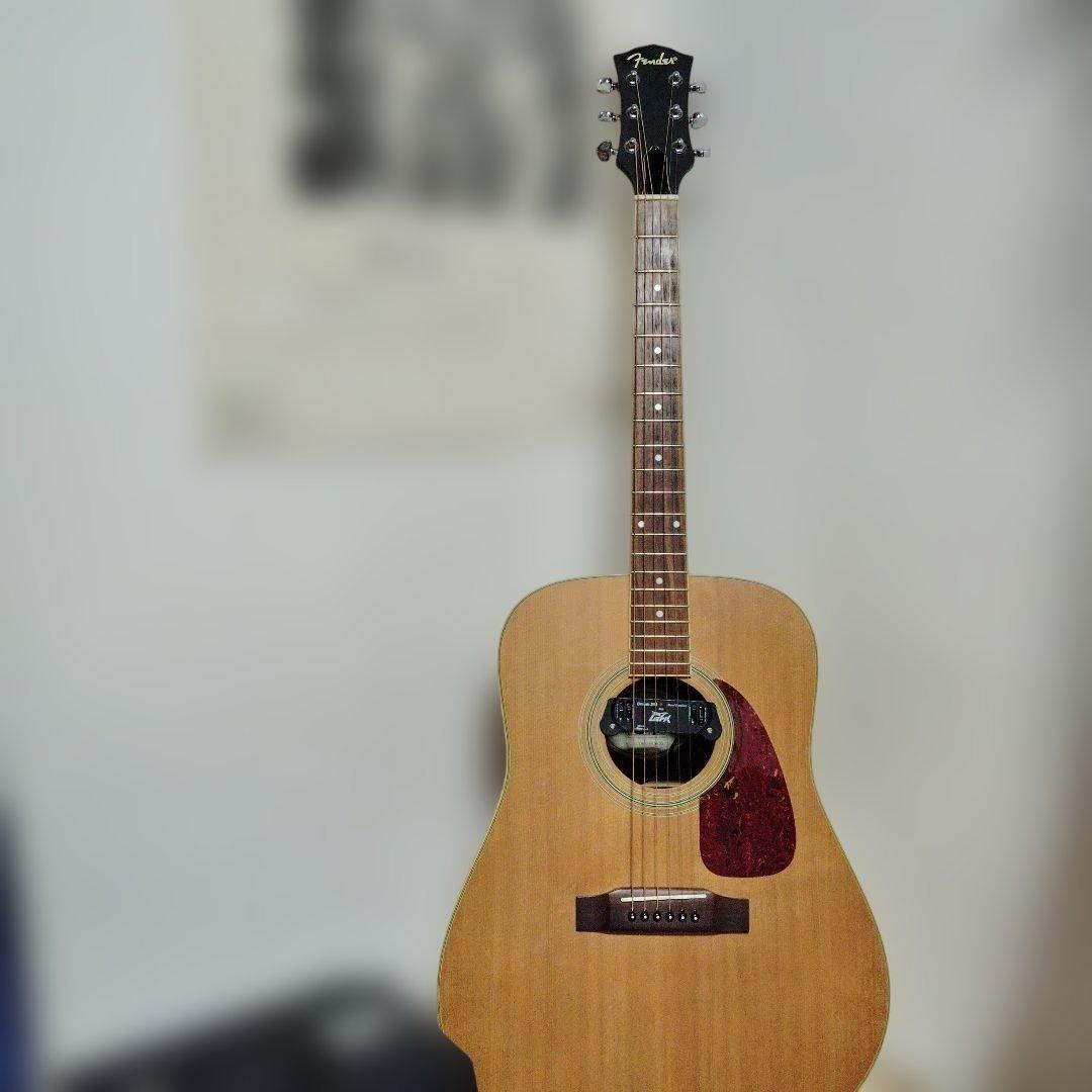 フェンダー　エレアコースティックギター　DG-16NAT Fender Newporter Player, Walnut Fingerboard, Black Pickguard