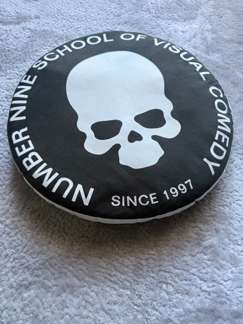 NUMBER NINE ナンバーナイン スカル クッション SCHOOL OF VISUAL COMEDY_T-SHIRT / スカルモチーフ サークルロゴ T