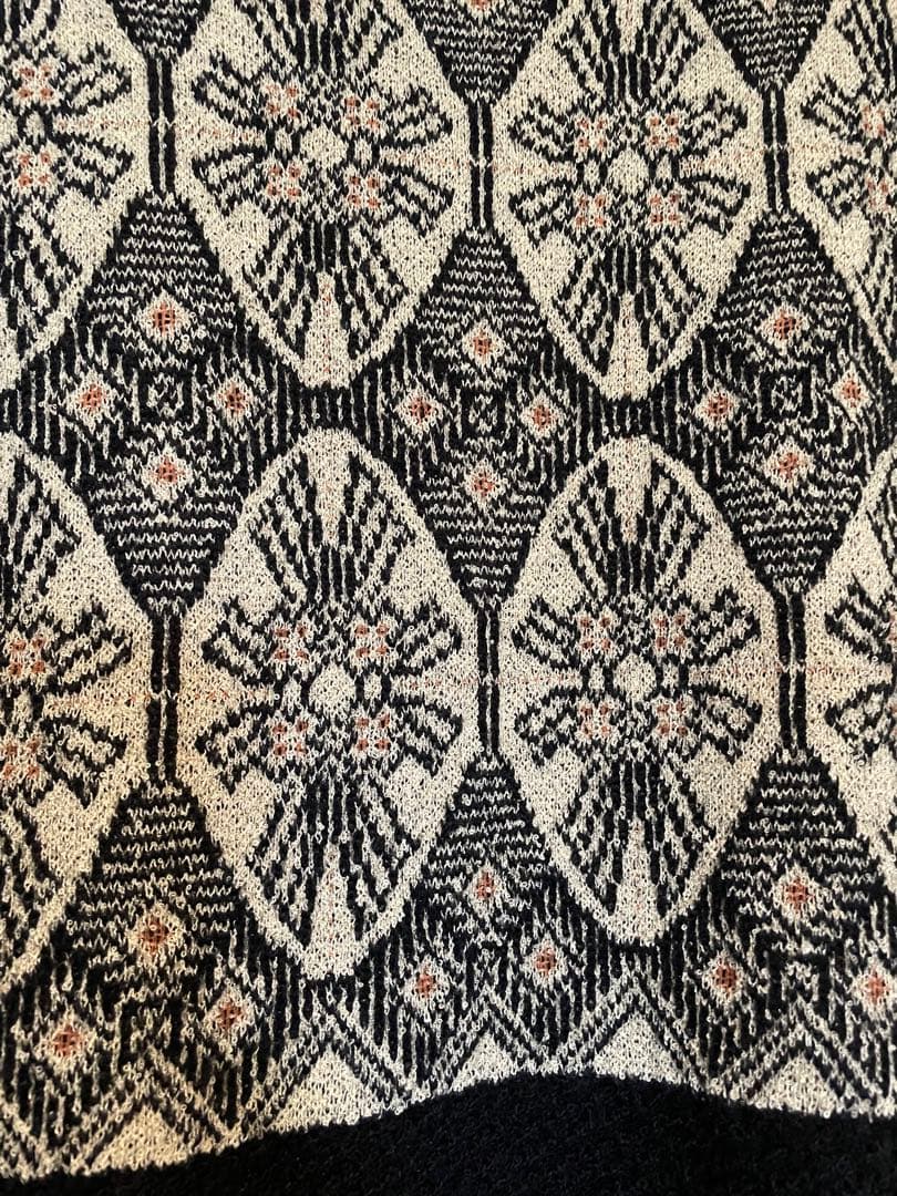 nitca ニトカ オーバルトライアングルジャガード ベスト - メルカリ