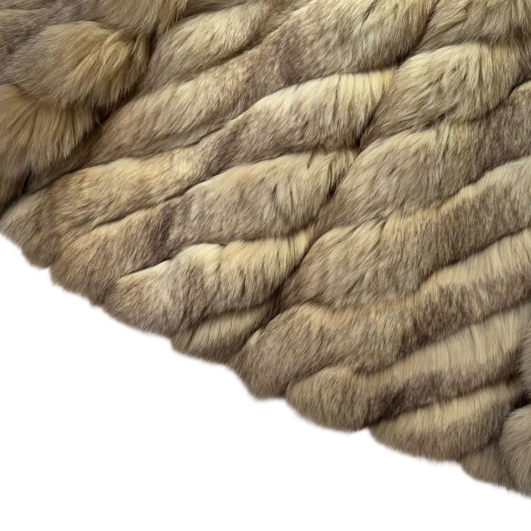 SAGA FOX×ROTINY ブルーフロストフォックス ファーコート 毛並み