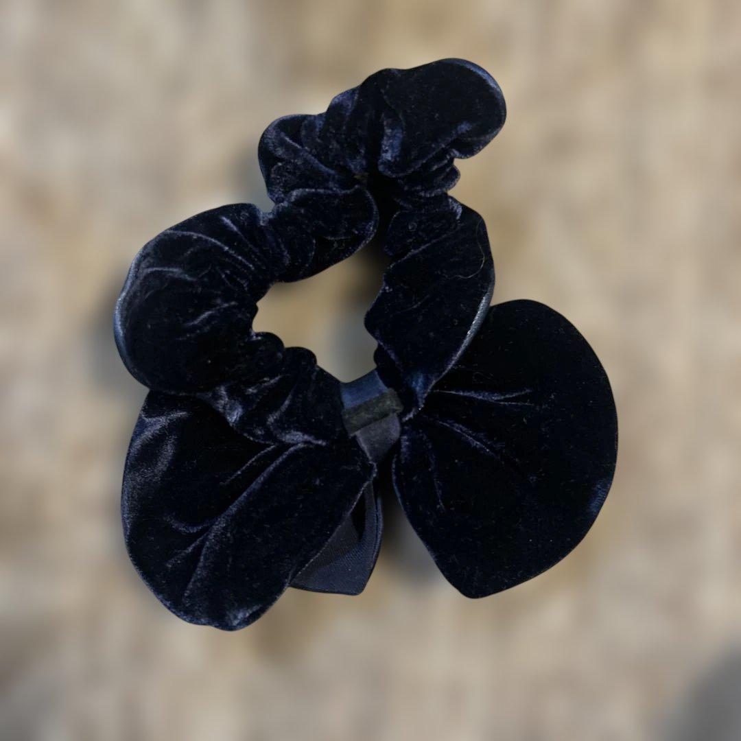 新品同様 アレクサンドルドゥパリ ベルベット リボン シュシュ 紺色