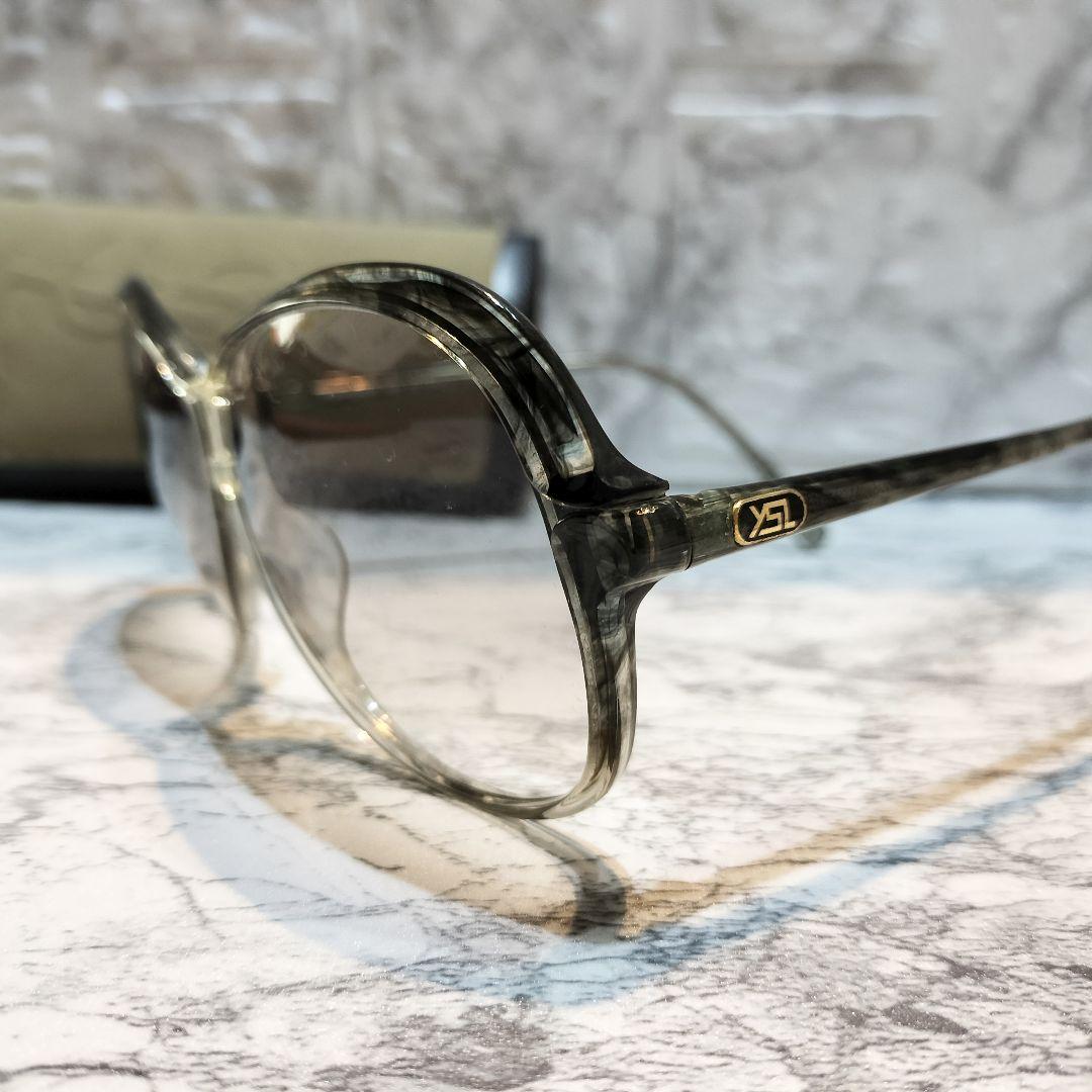 イヴ・サンローラン ヴィンテージ サングラス サイドにロゴ - メルカリ