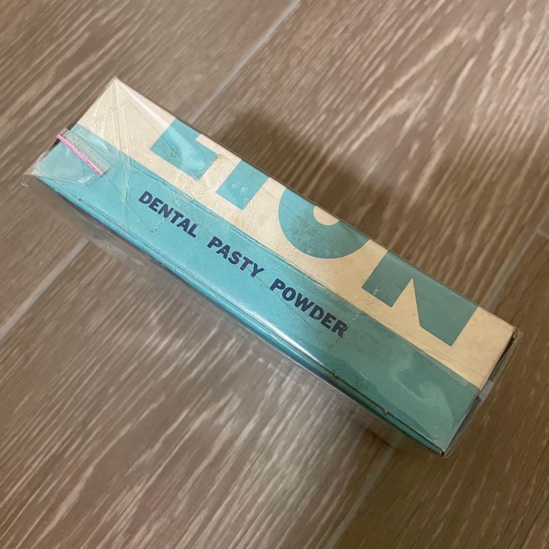 昭和レトロ スーパーライオン歯磨き粉 - メルカリ