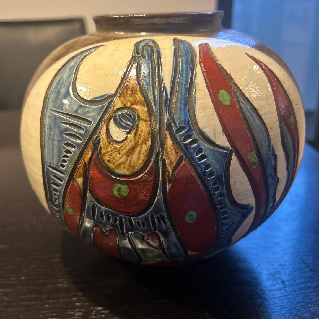 壺屋焼 赤絵魚紋壺 伝統工芸 花瓶 沖縄 やちむん 陶芸 壺 - メルカリ