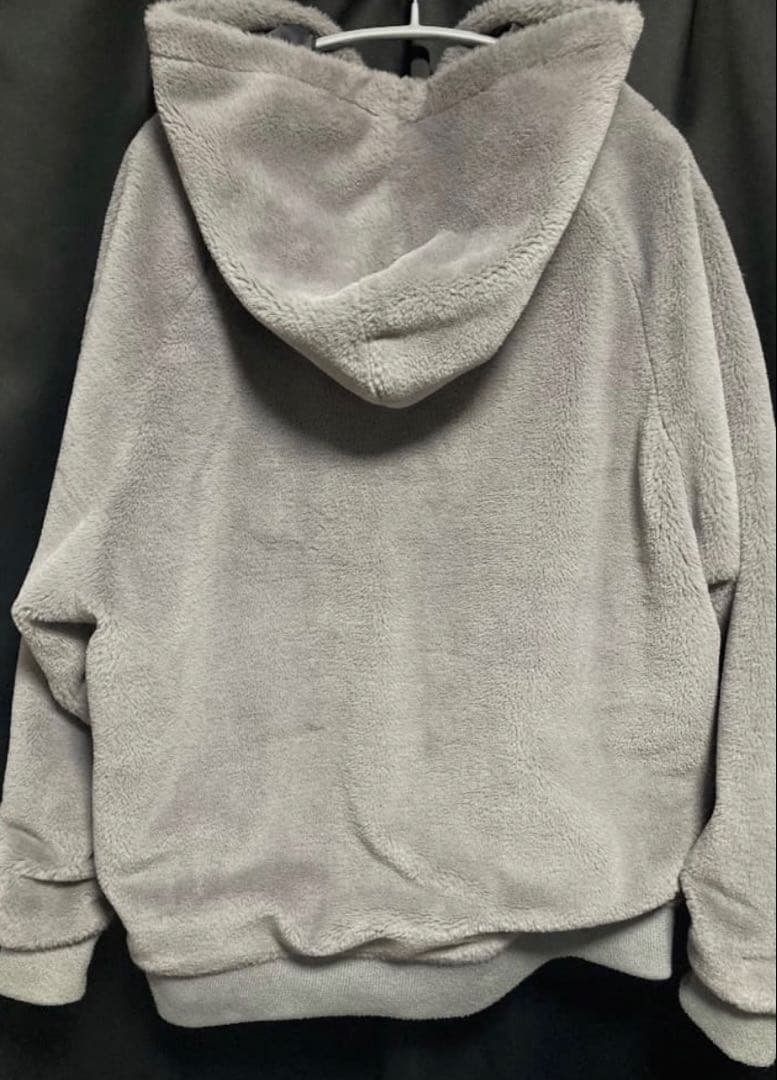 toy machine ファーパーカー マホト着用 - メルカリ