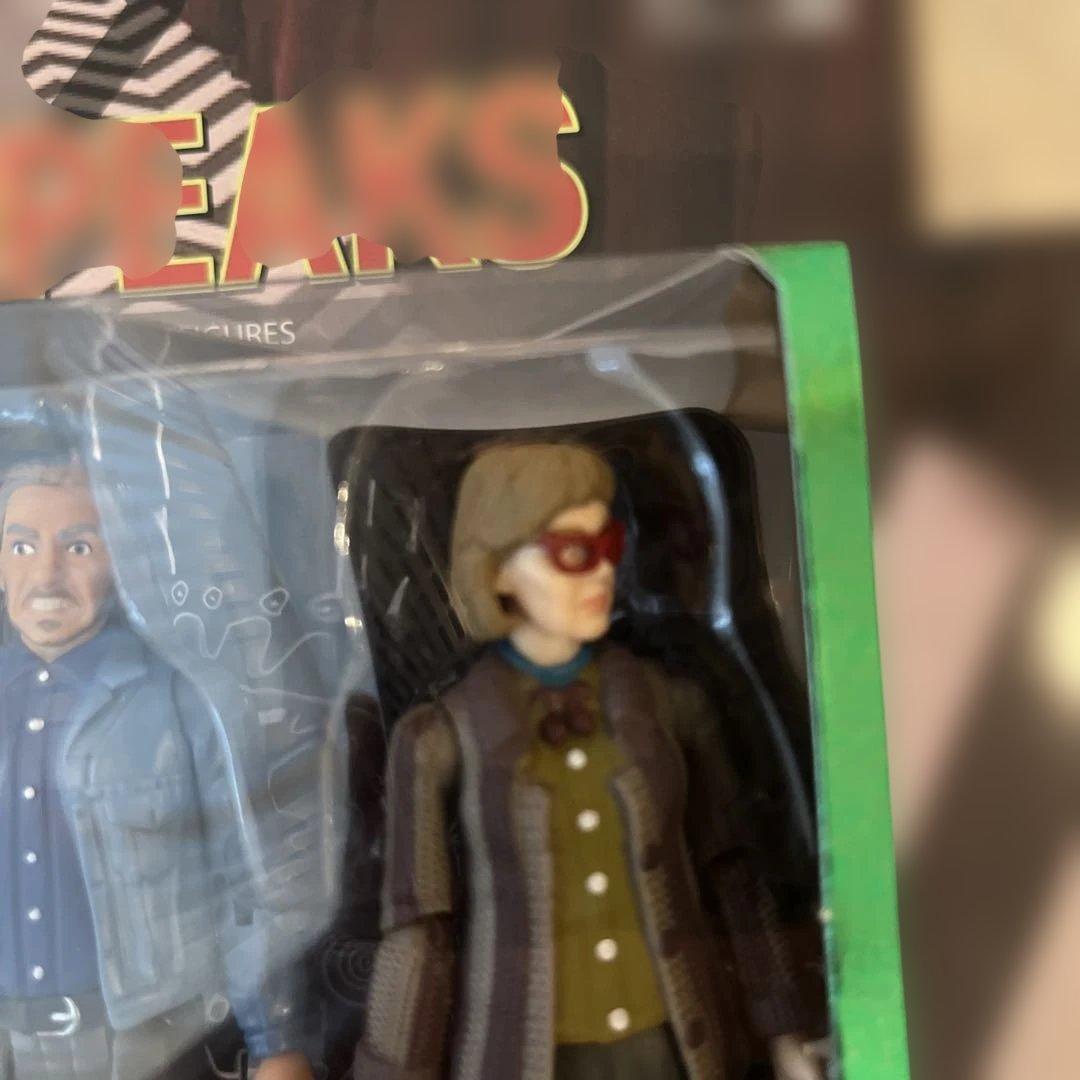 TWIN PEAKS ツイン・ピークス』DAVID LYNCH フィギュア - メルカリ