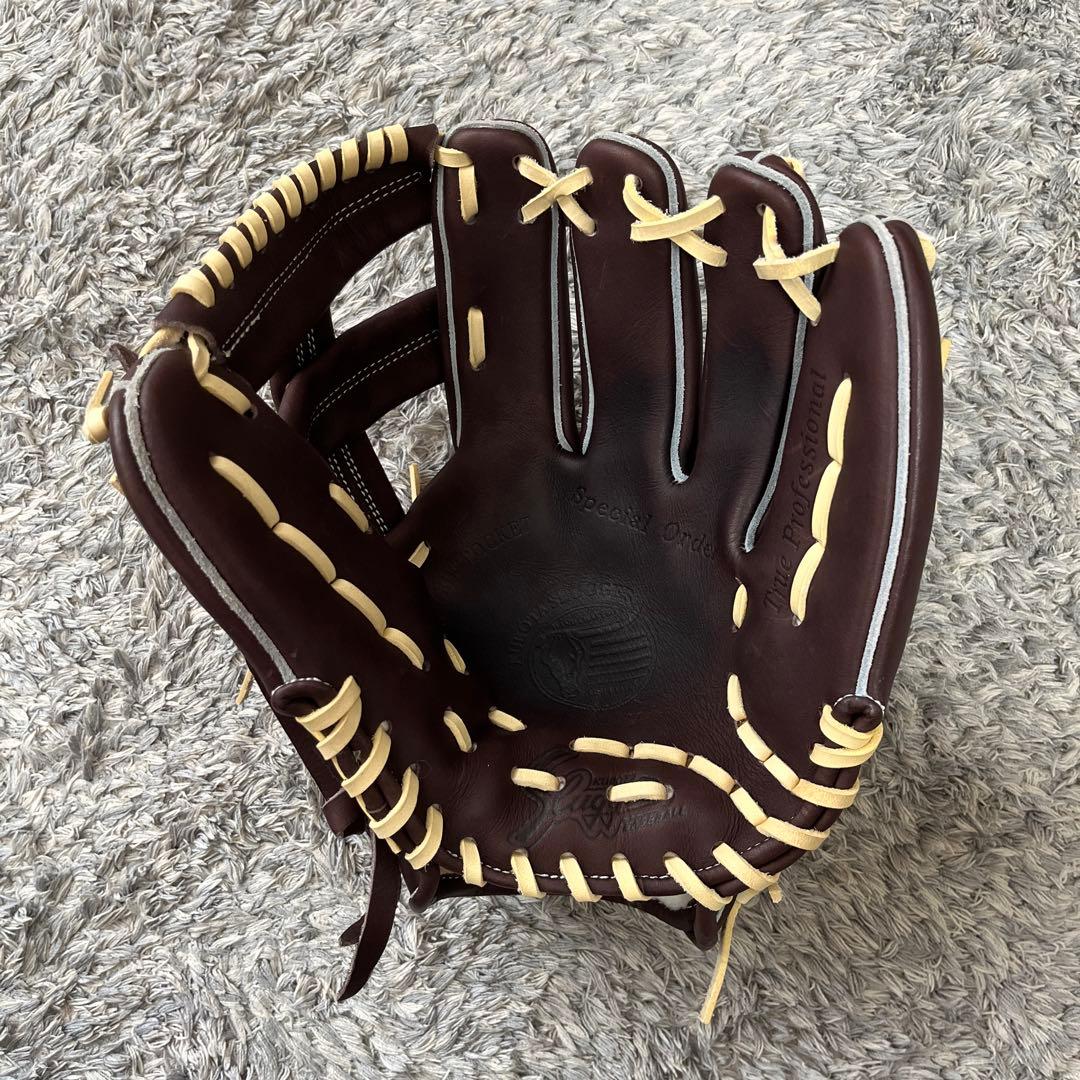 《新品/未使用》Slugger オーダーグローブ 軟式 内野手用 バーガンディ