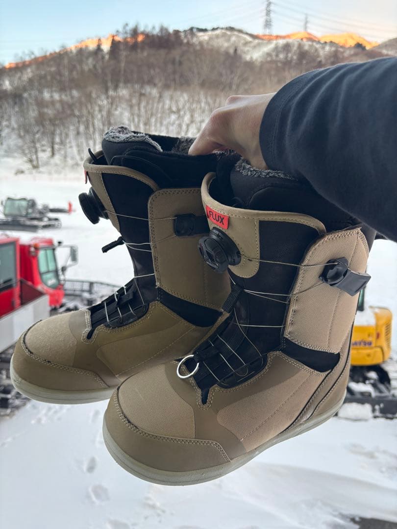 flux スノボ　ブーツ　BOA スノーボードブーツ | HB-BOA | FLUX ONLINE STORE