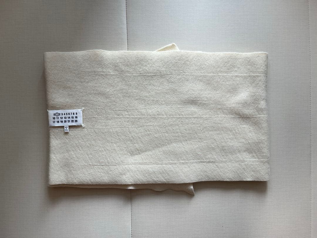 マルジェラ　マフラー　ストール 楽天市場】【最大2万円OFFクーポン対象・3/1限定】MM6 エムエム