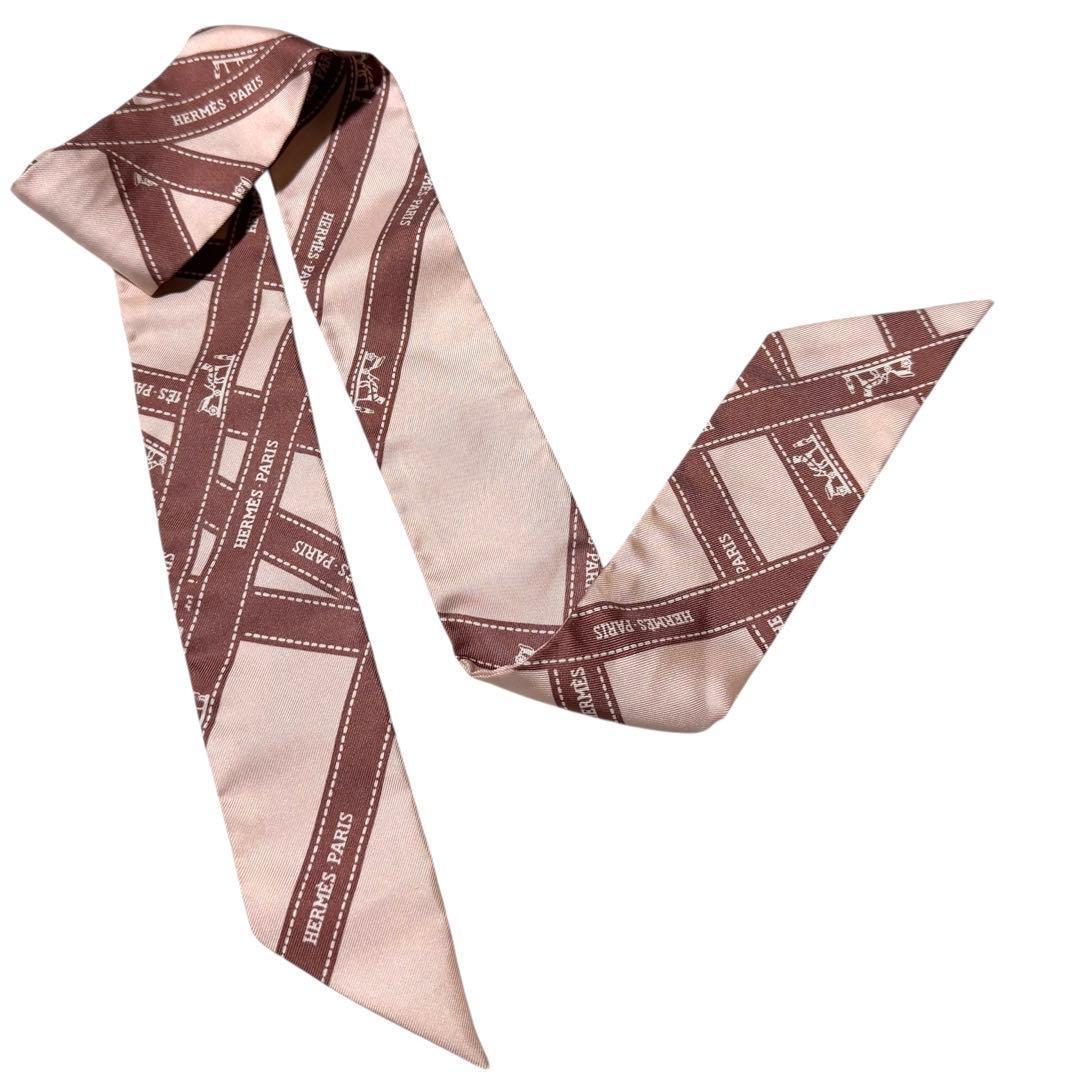 エルメス HERMES ツイリー　ボルデュック　リボン エルメスツイリー ボルデュック/Bolduc リボン柄 白/茶 レディース
