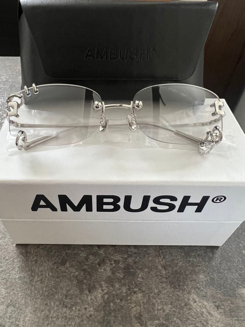 ambush ピアス サングラス pierced sunglass - メルカリ