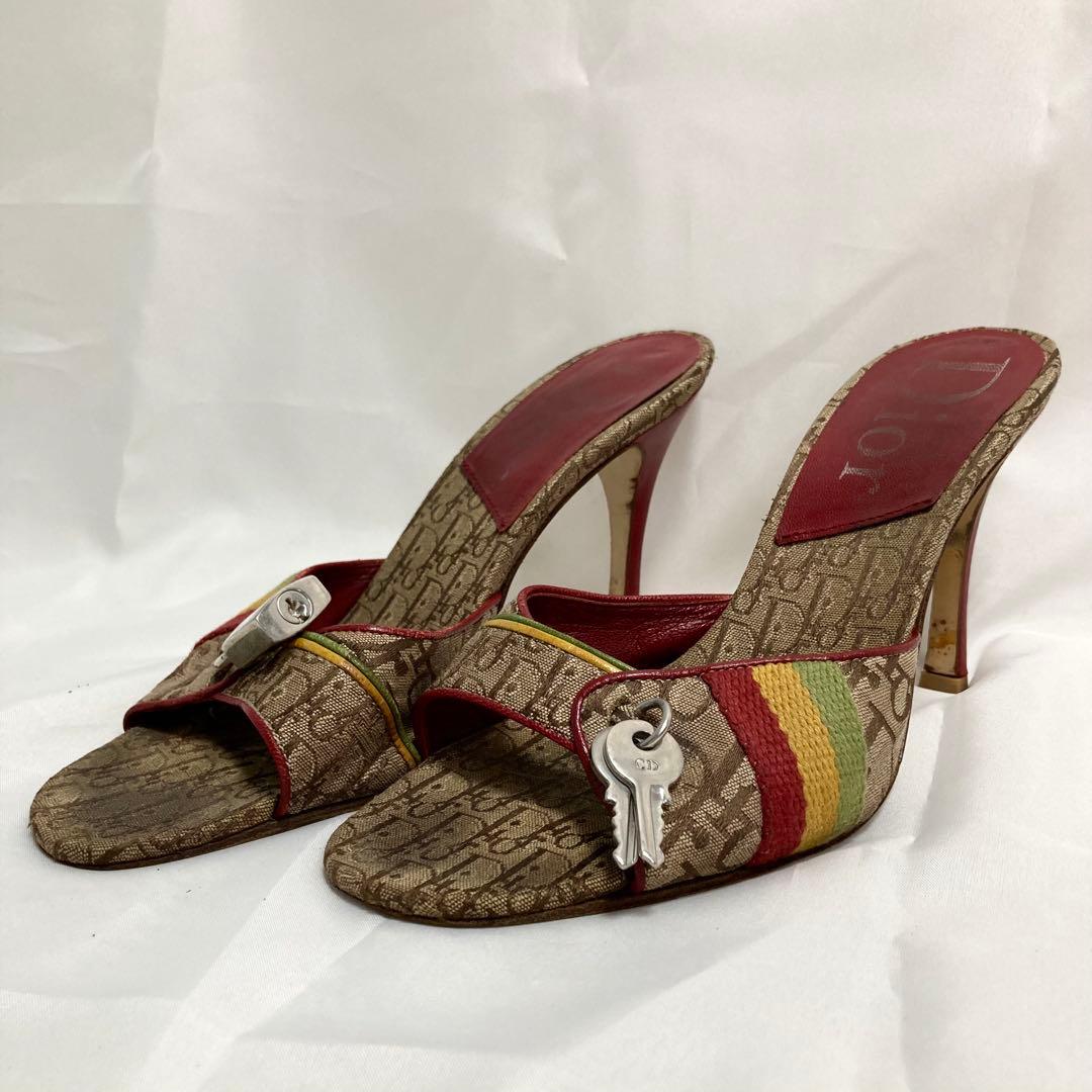 希少 ディオール ミュール サンダル トロッター カデナ 南京錠 23cm 金具 希少 ディオール ミュール サンダル トロッター カデナ 南京錠 23cm