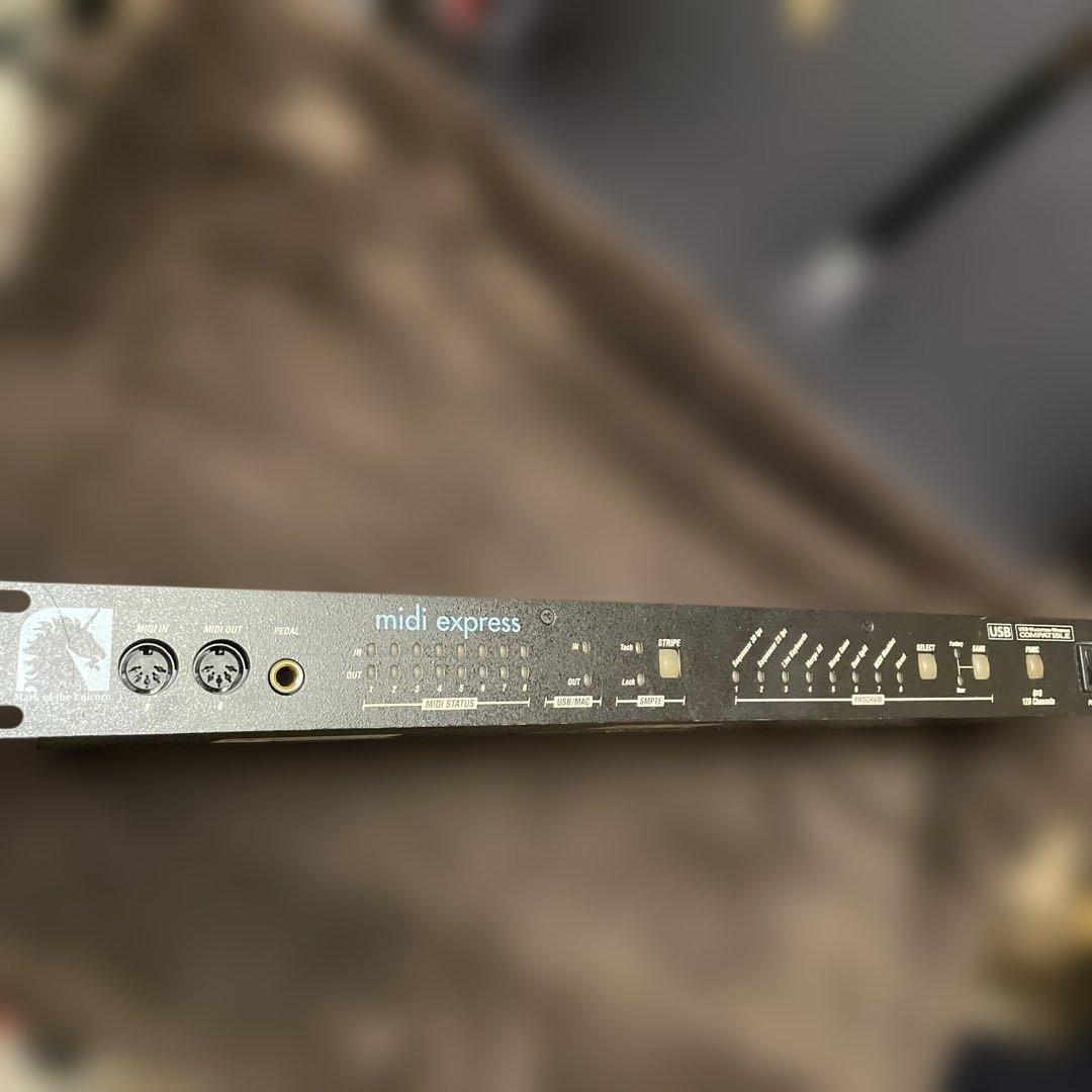 MOTU MIDI Express XT MIDIインターフェース - メルカリ